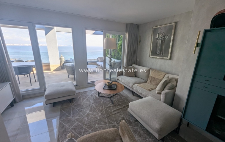 Mieszkanie w bloku - Odsprzedaż - Torrevieja - LS-1302