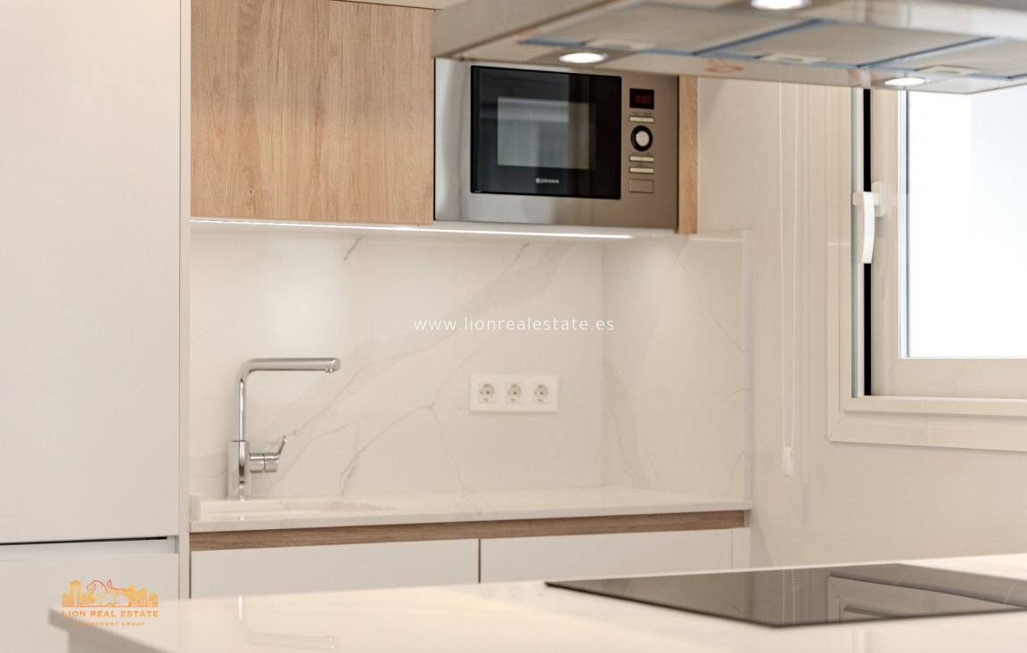 New Build - Apartment / flat - Torrevieja - Punta Prima