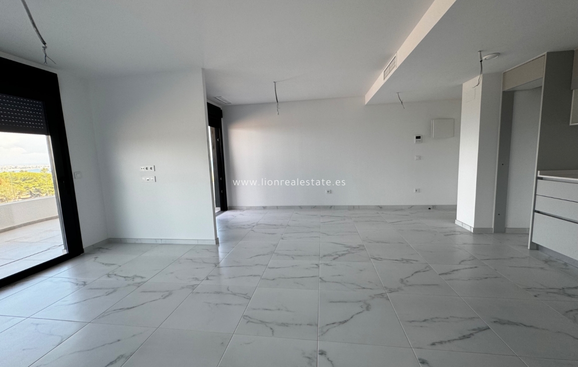 New Build - Apartment / flat - Torrevieja - Punta Prima