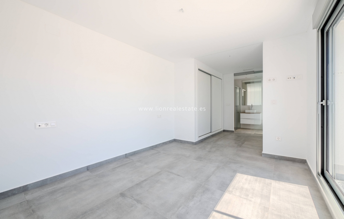 New Build - detached - Algorfa