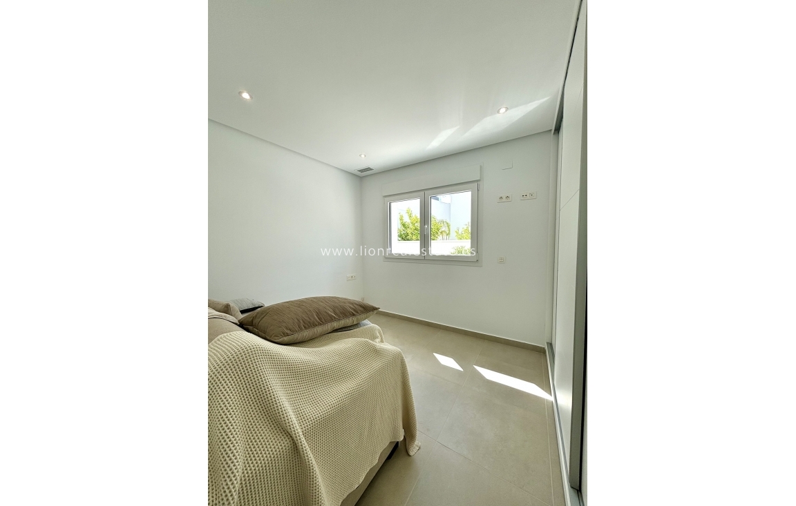 New Build - detached - Benijofar - Benijófar