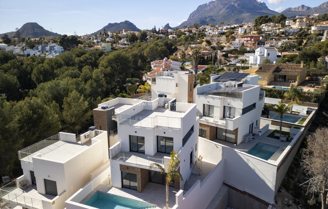 New Build - detached - Coloma