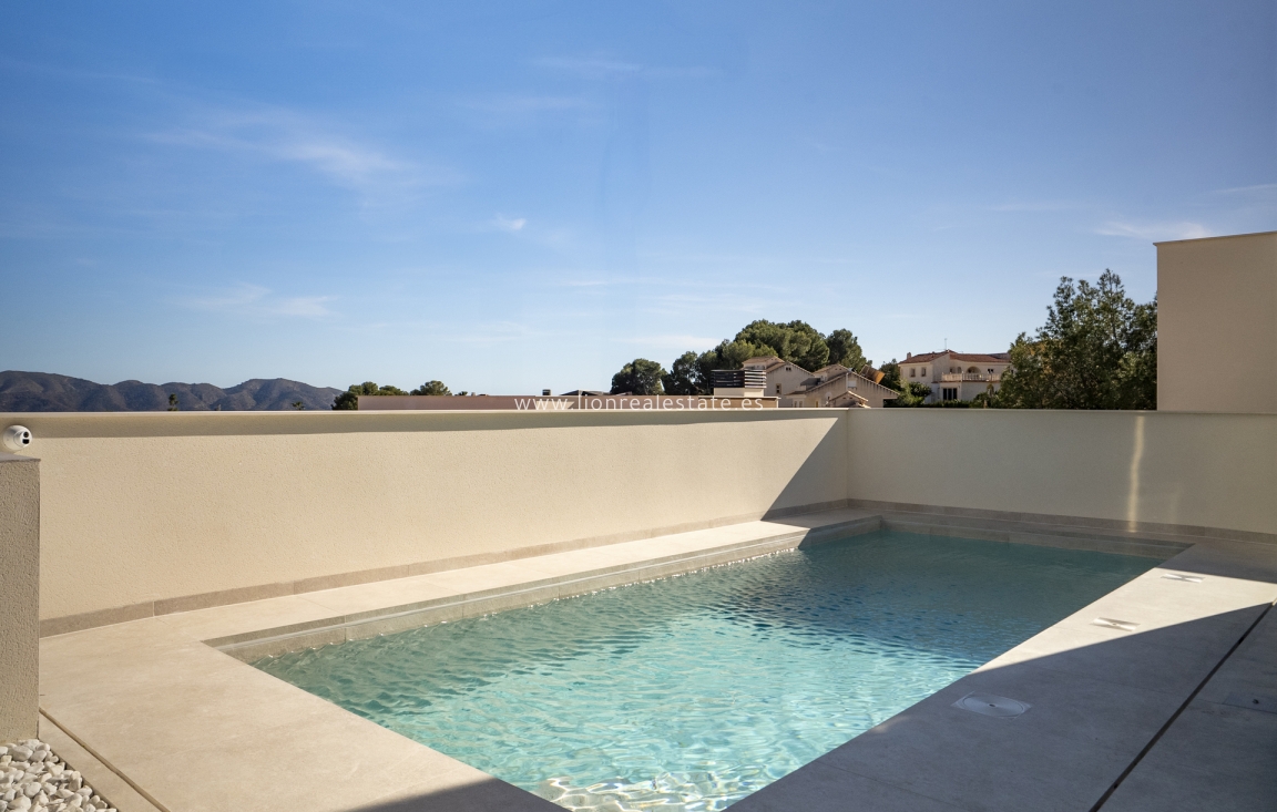 New Build - detached - Coloma