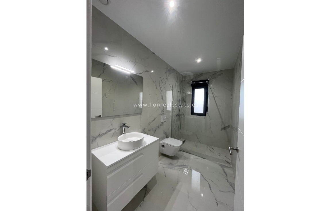 New Build - detached - La Romana