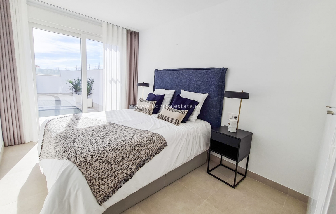 New Build - detached - Las Esperanzas