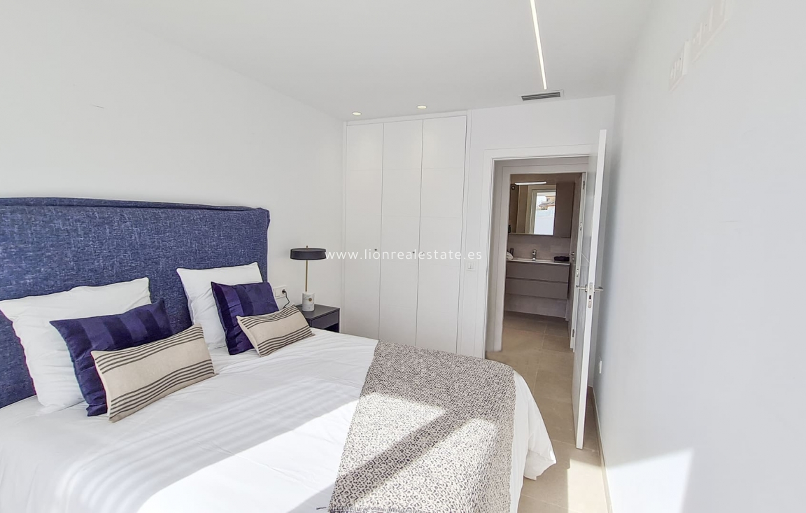 New Build - detached - Las Esperanzas