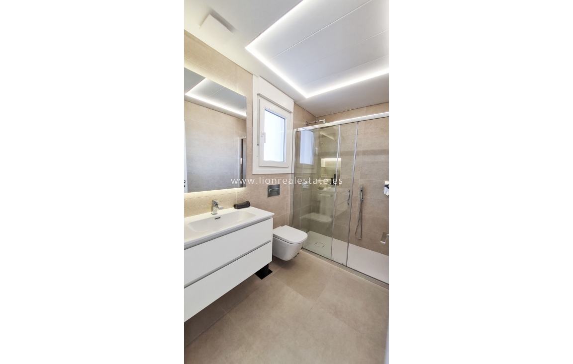 New Build - detached - Las Esperanzas