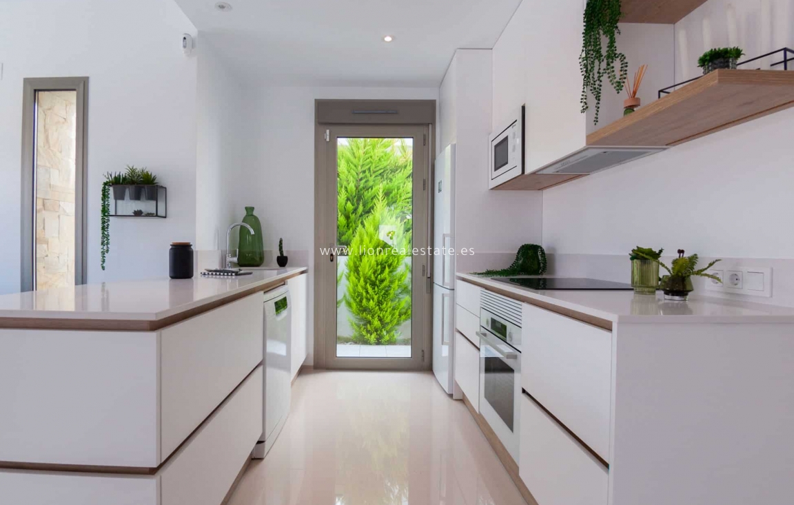 New Build - detached - Los Alcazares - Los Alcázares