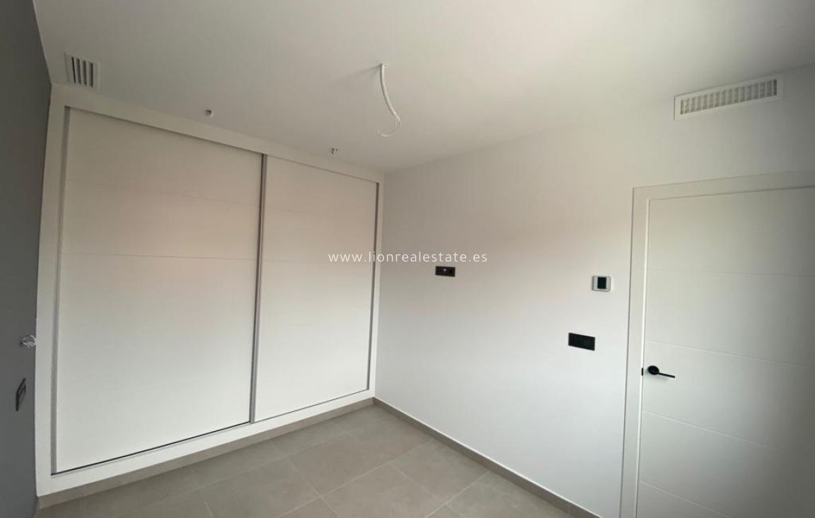 New Build - detached - Los Alcazares - Los Alcázares