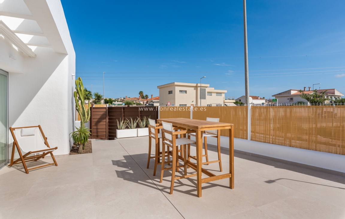 New Build - detached - Los Alcazares - Los Alcázares