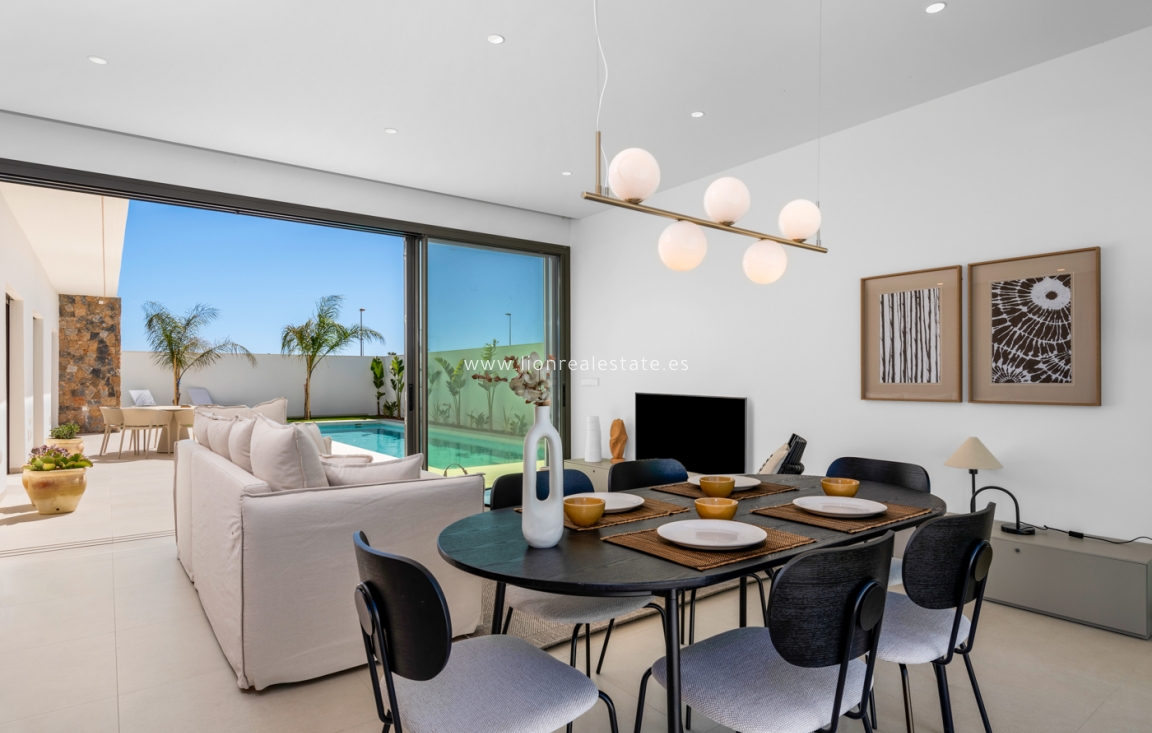 New Build - detached - Los Alcazares - Los Alcázares