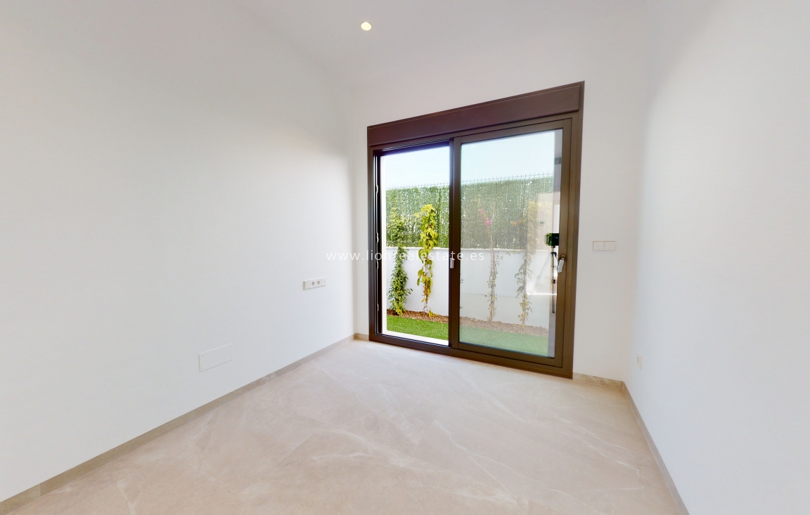 New Build - detached - Los Alcazares - Los Alcázares