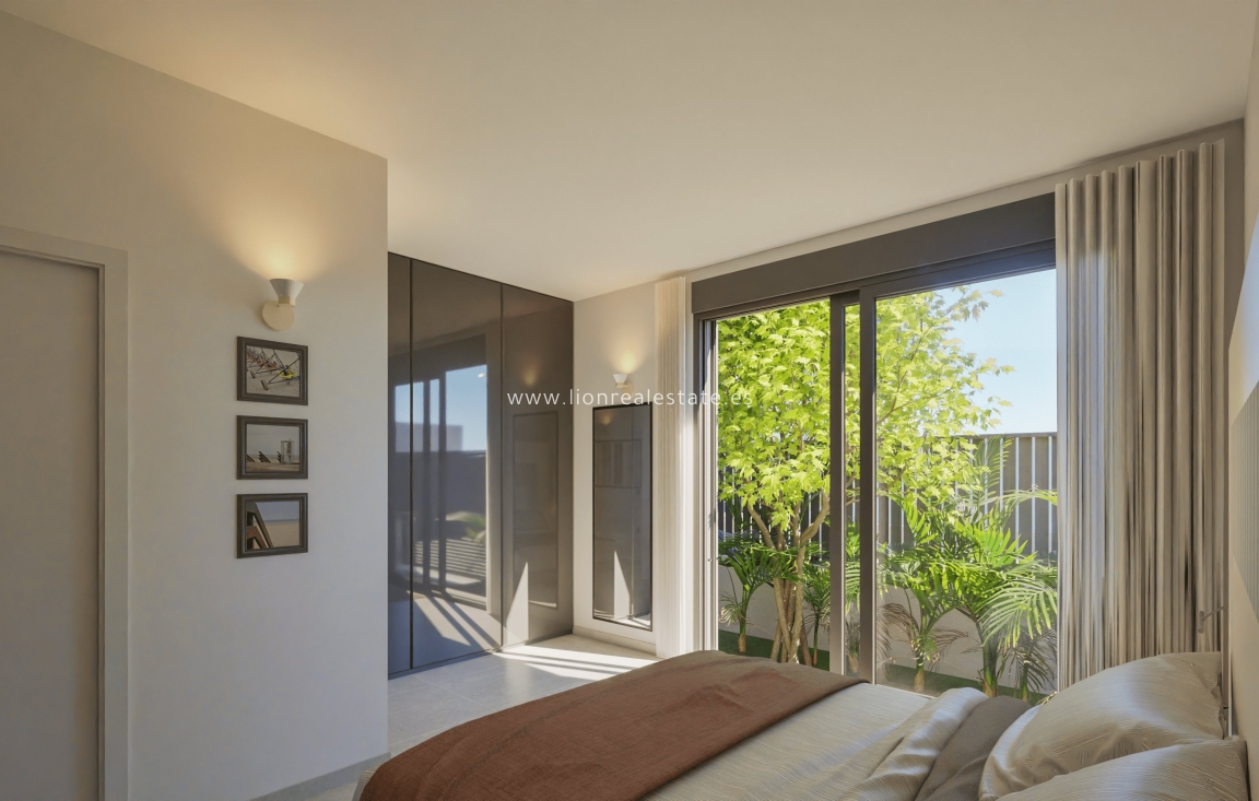 New Build - detached - Los Nietos