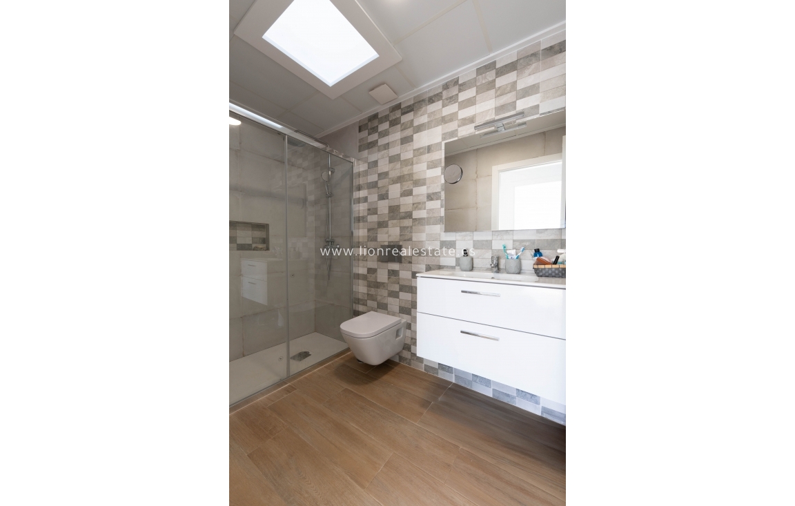 New Build - detached - Murcia