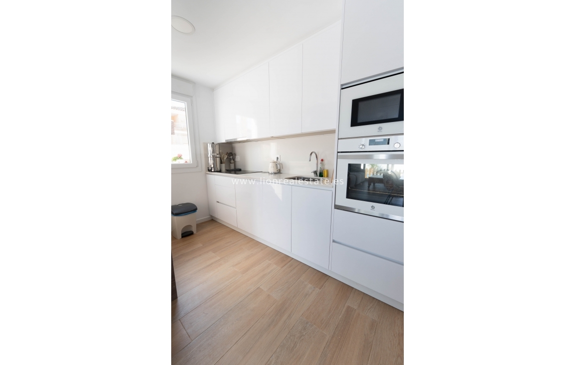 New Build - detached - Murcia