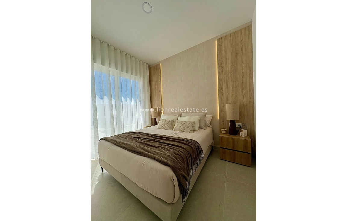 New Build - detached - Roldán