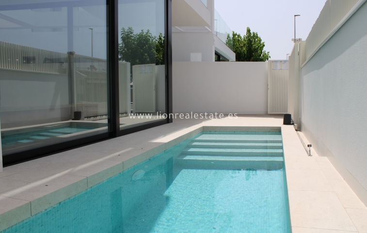 New Build - detached - Torre de la Horadada