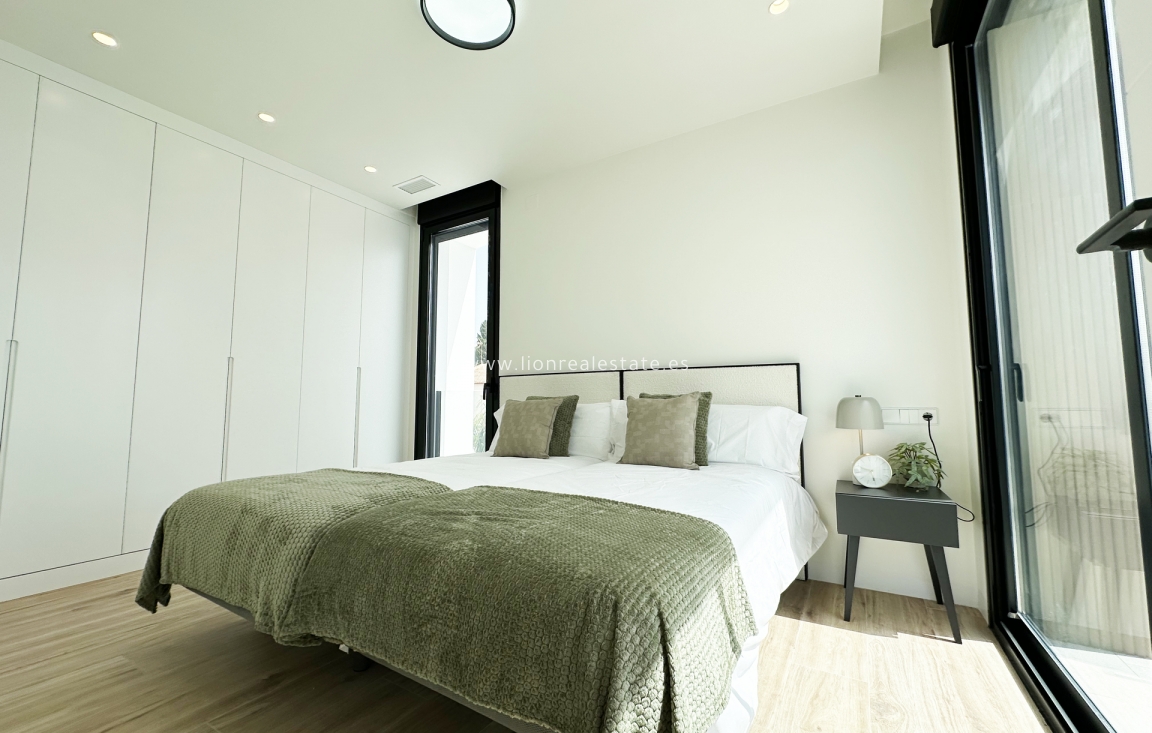 New Build - detached - Torre de la Horadada