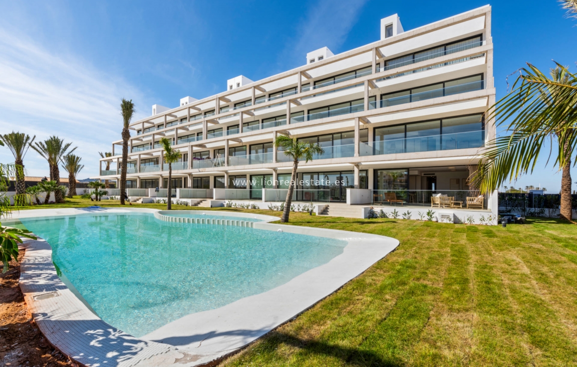 New Build - Penthouse - Islas Menores