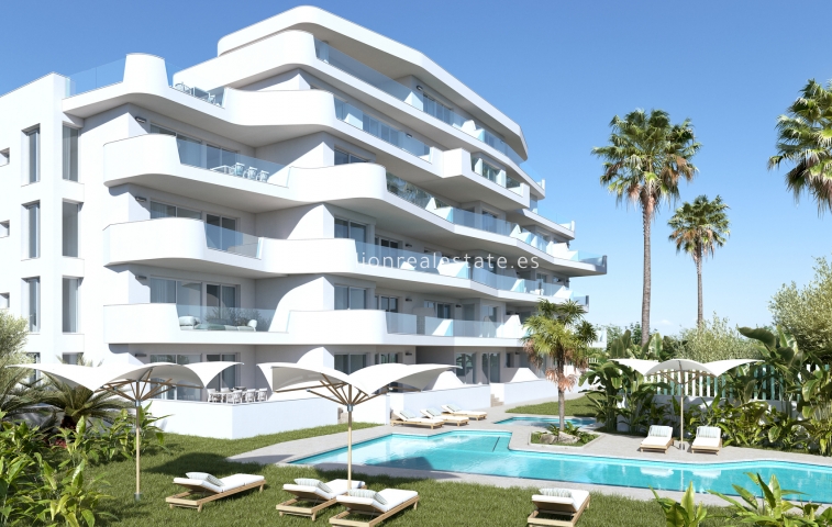 New Build - Penthouse - Mil Palmeras