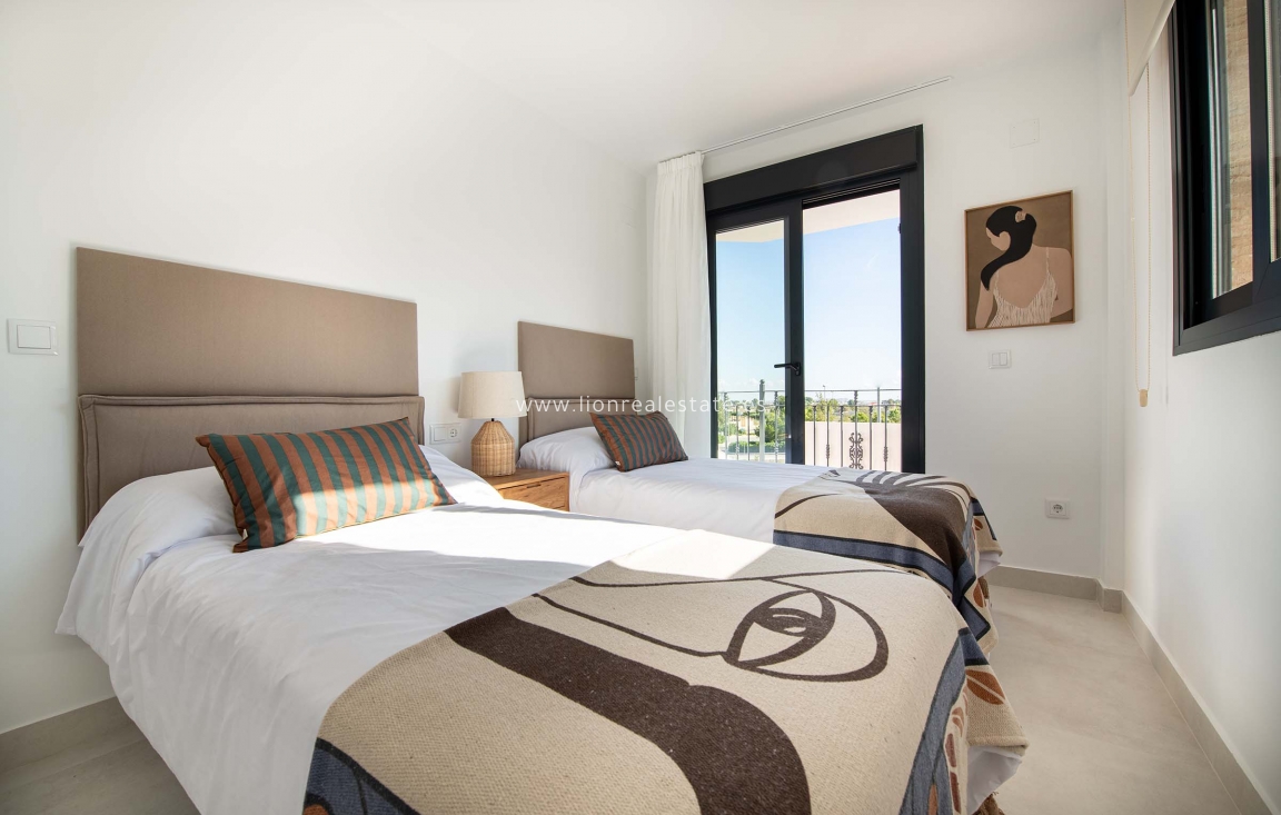 New Build - terraced - Cox