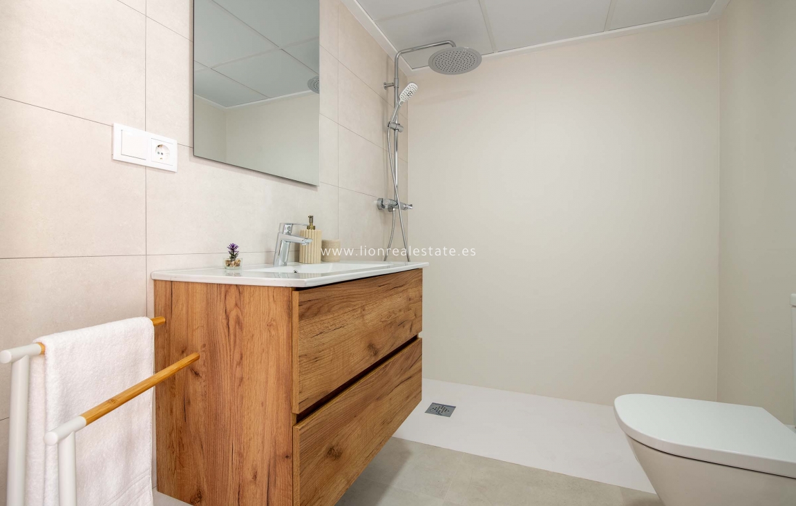 New Build - terraced - Cox