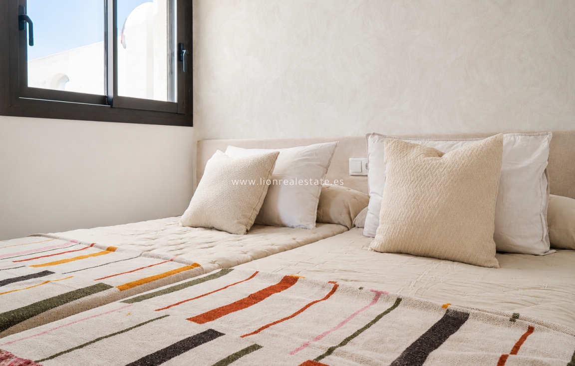 New Build - terraced - Dolores