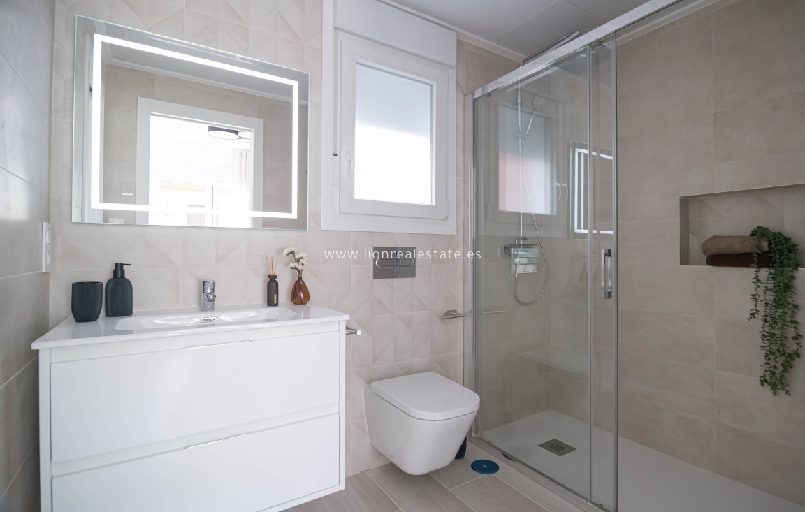 New Build - terraced - Jerónimo y Avileses