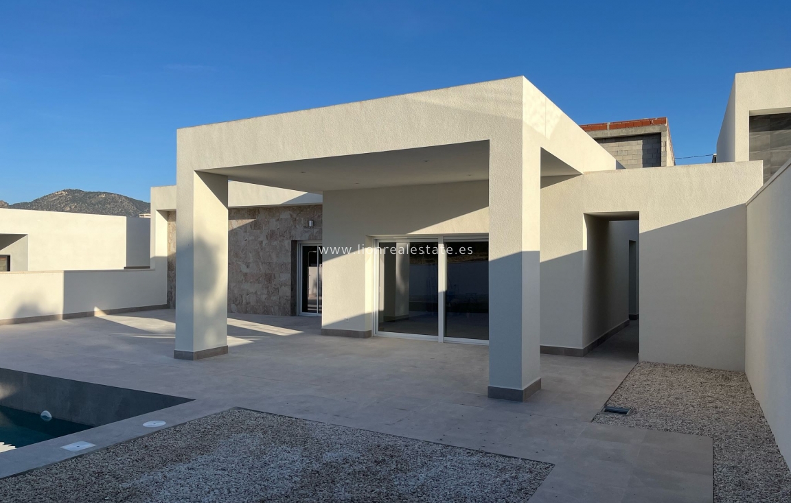 New Build - terraced - La Romana