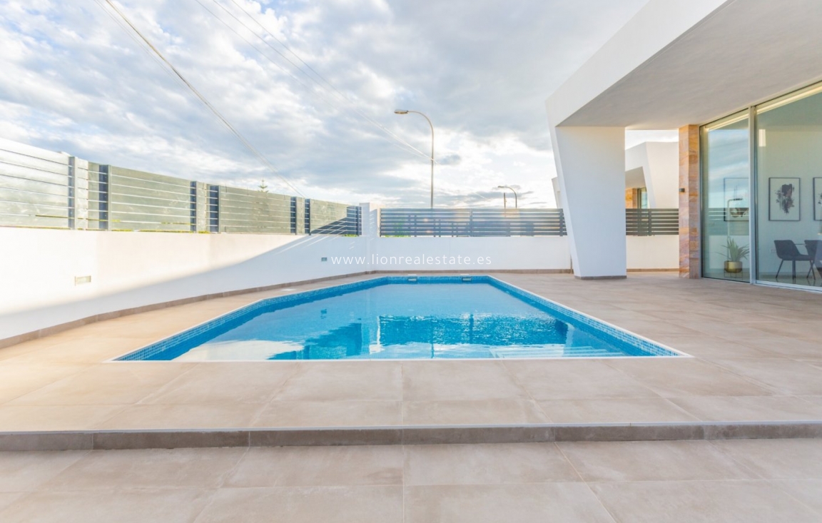 New Build - terraced - Torrevieja