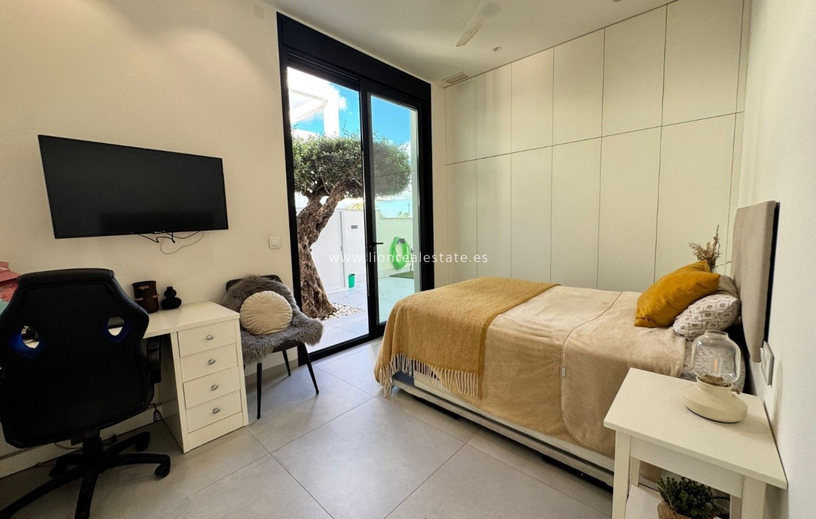 New Build - Villa - Pilar de la Horadada - Pinar de Campoverde