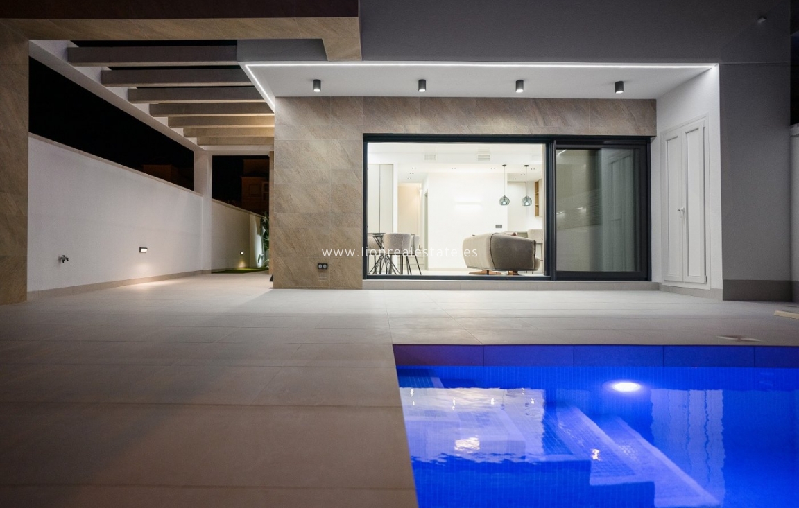 New Build - Villa - San Miguel de Salinas - Blue Lagoon