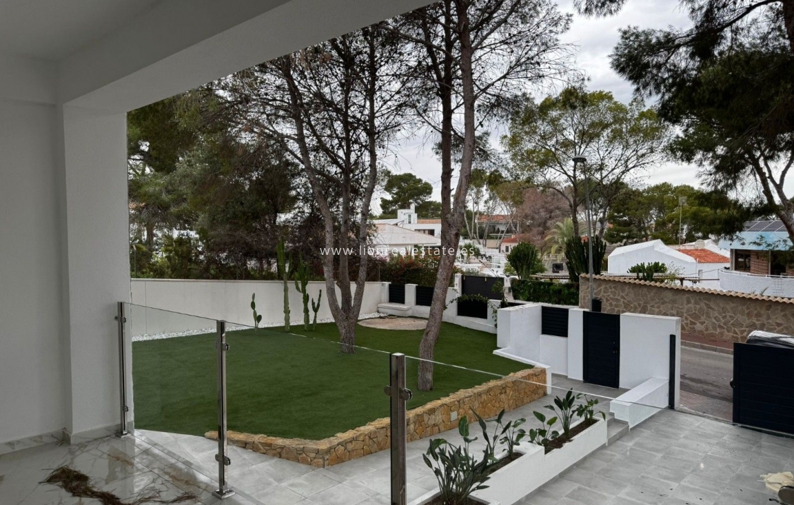 New Build - Villa - Torrevieja - Los balcones