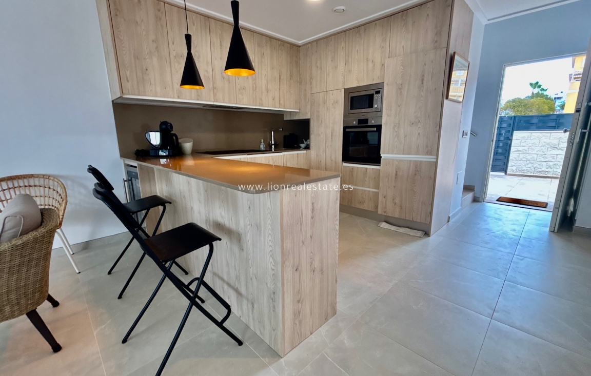 Новое здание - detached - Benijofar - Benijófar