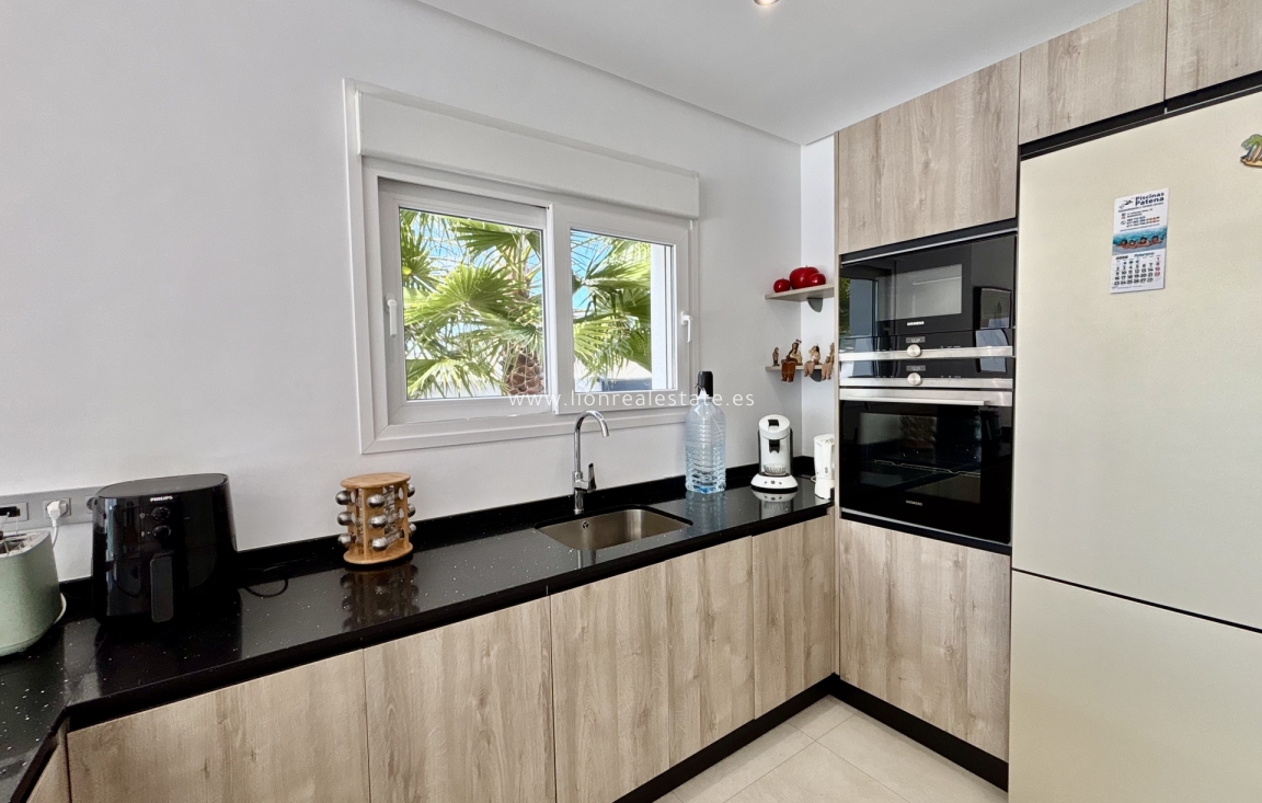 Новое здание - detached - Benijofar - Benijófar