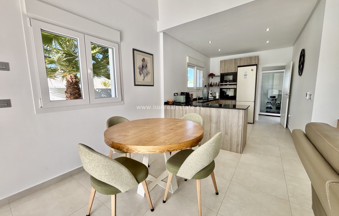 Новое здание - detached - Benijofar - Benijófar