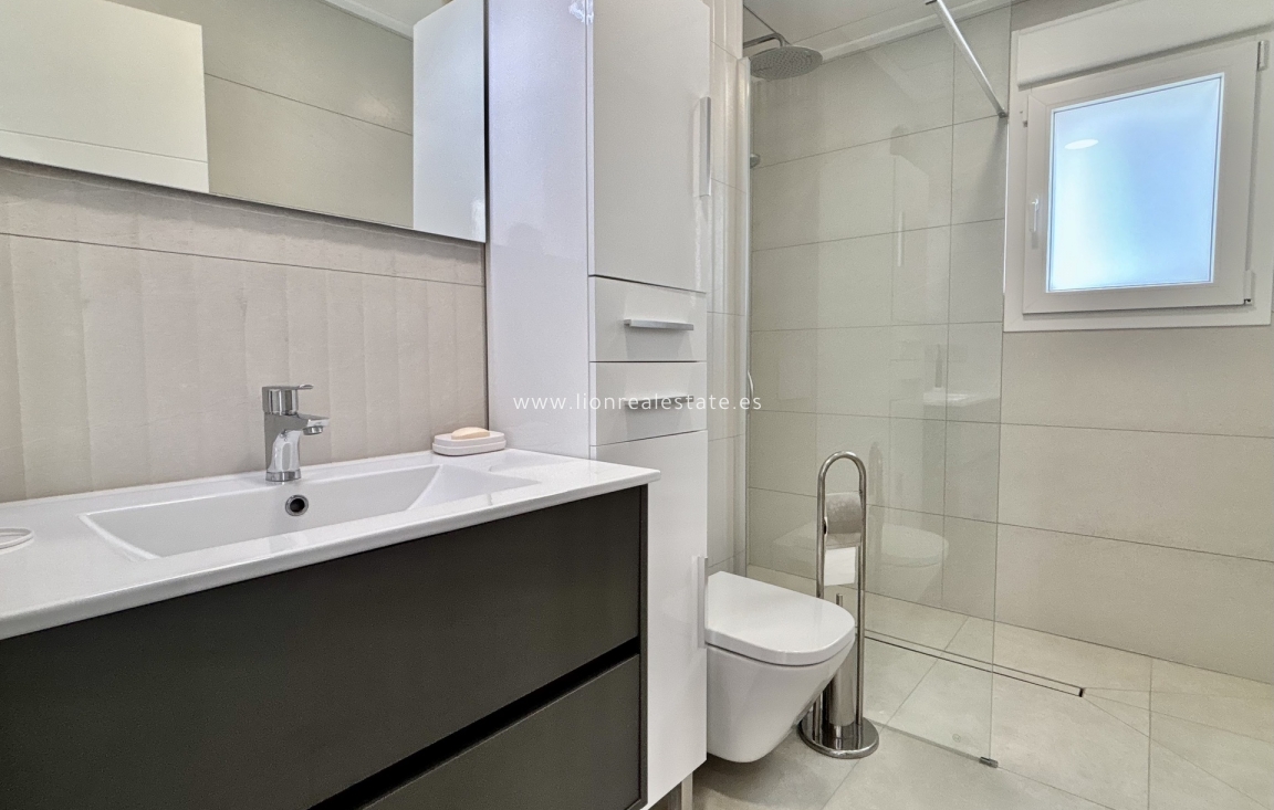 Новое здание - detached - Benijofar - Benijófar