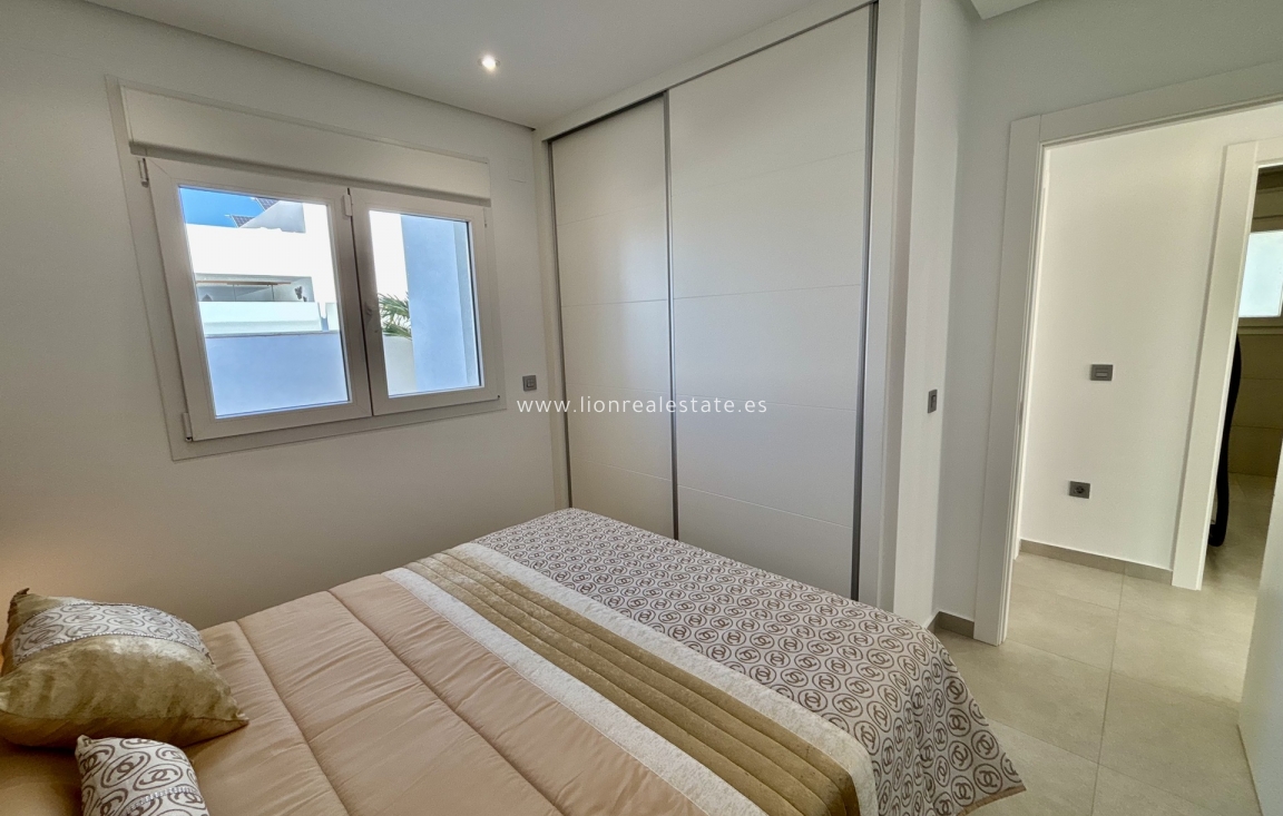 Новое здание - detached - Benijofar - Benijófar