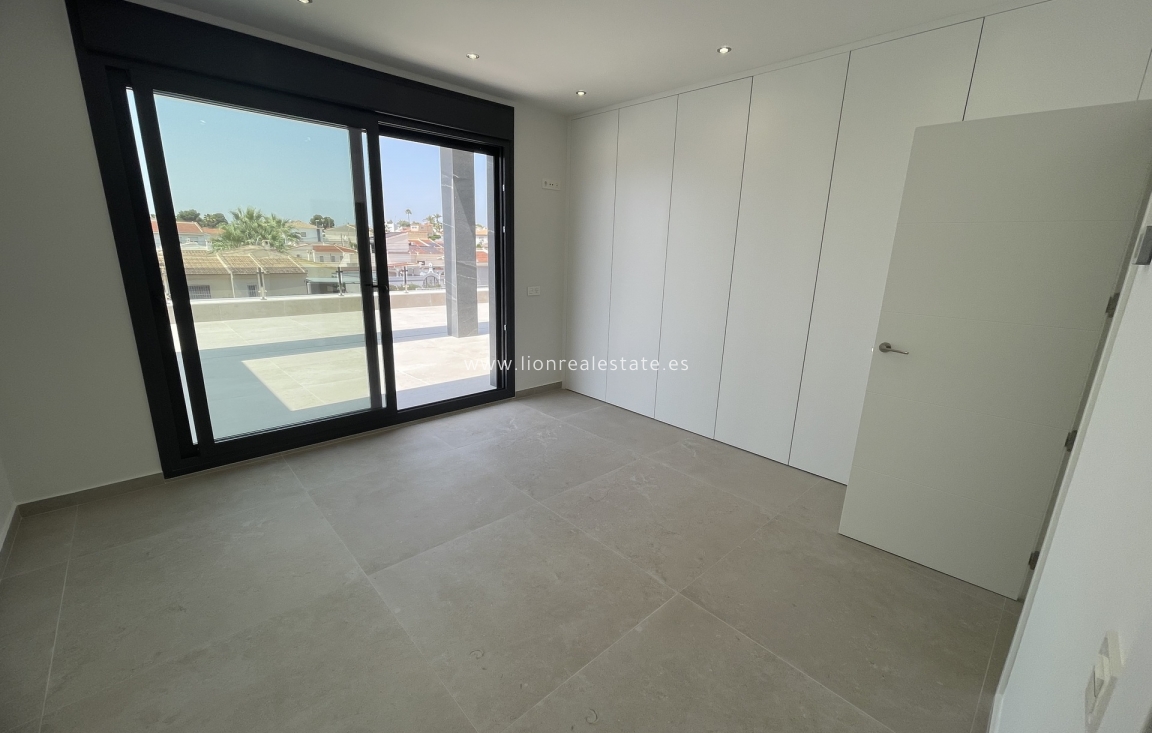 Новое здание - detached - Ciudad Quesada