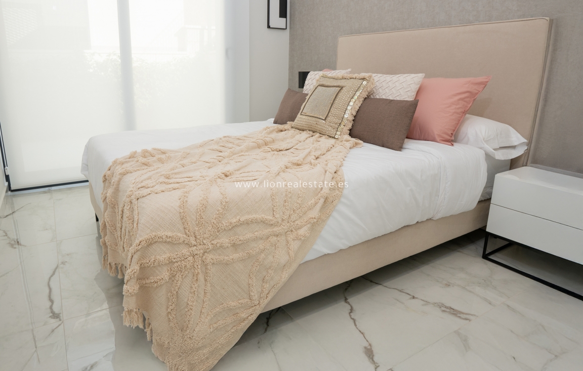 Новое здание - detached - Ciudad Quesada