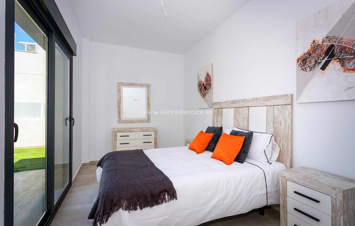 Новое здание - detached - Daya Nueva