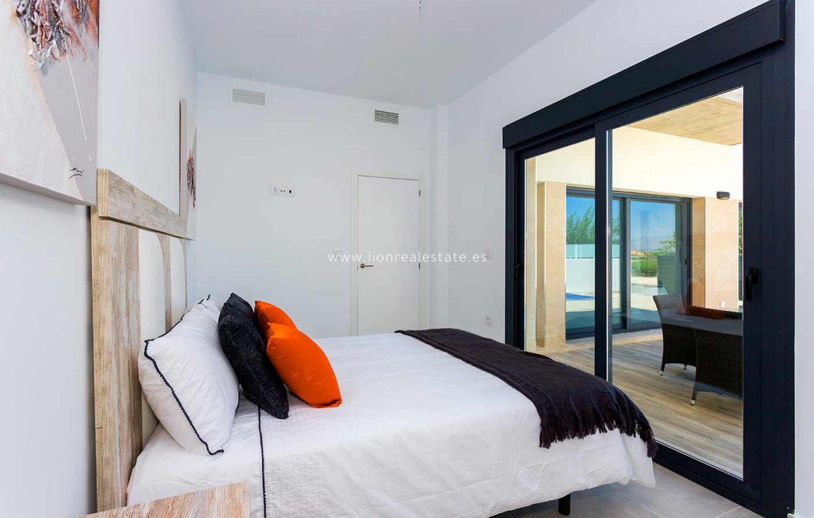 Новое здание - detached - Daya Nueva