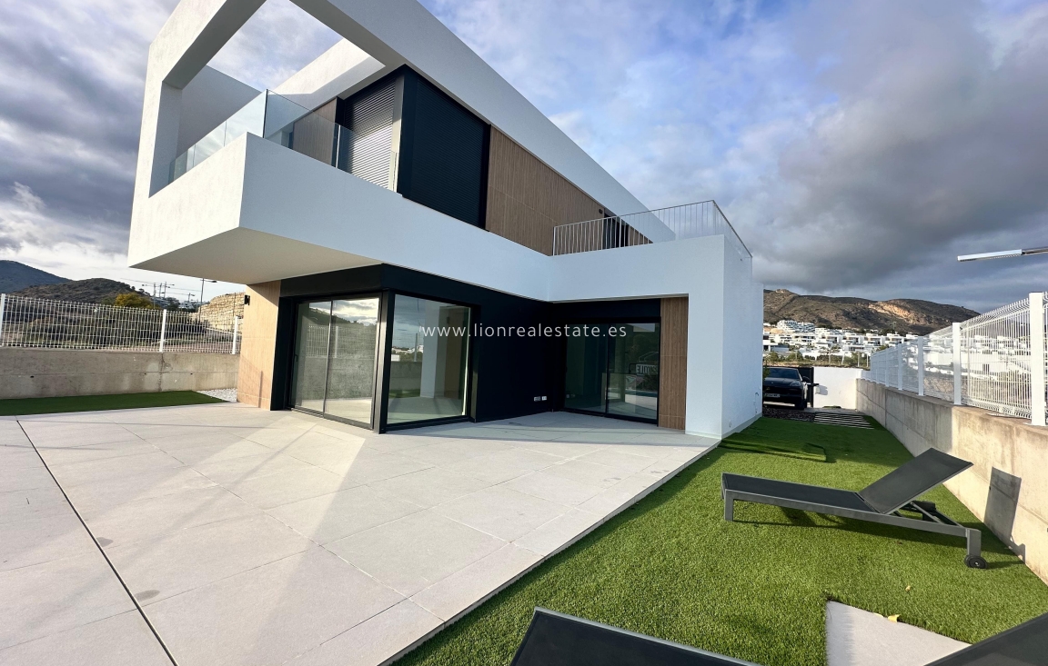 Новое здание - detached - Finestrat