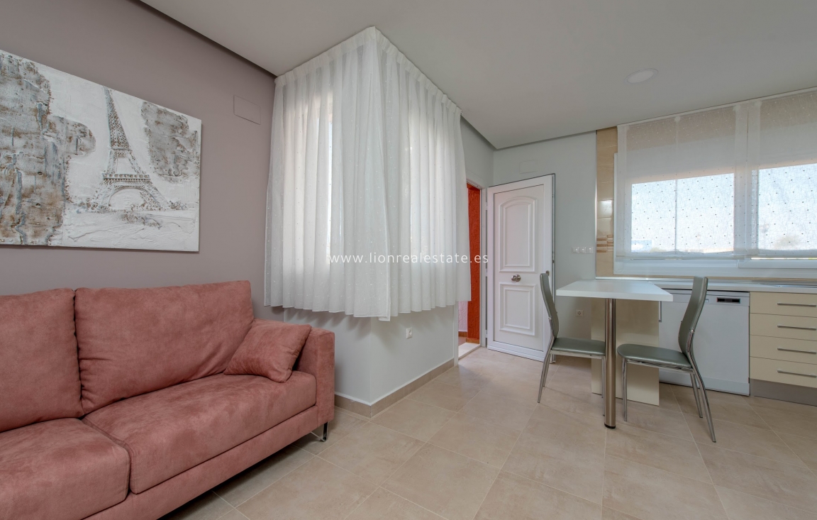 Новое здание - detached - Los Alcazares - Los Alcázares