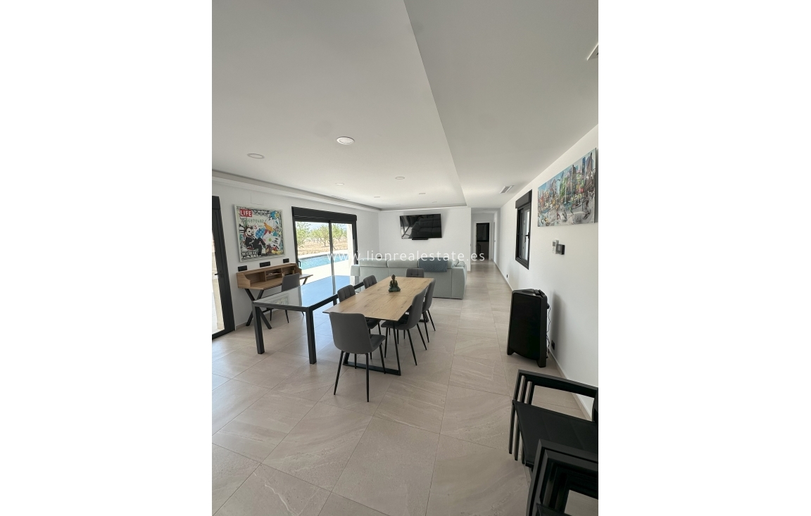 Новое здание - detached - Pinoso