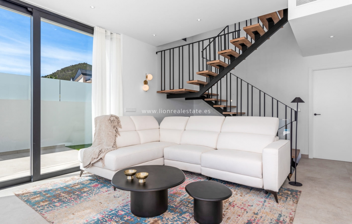 Новое здание - detached - Polop