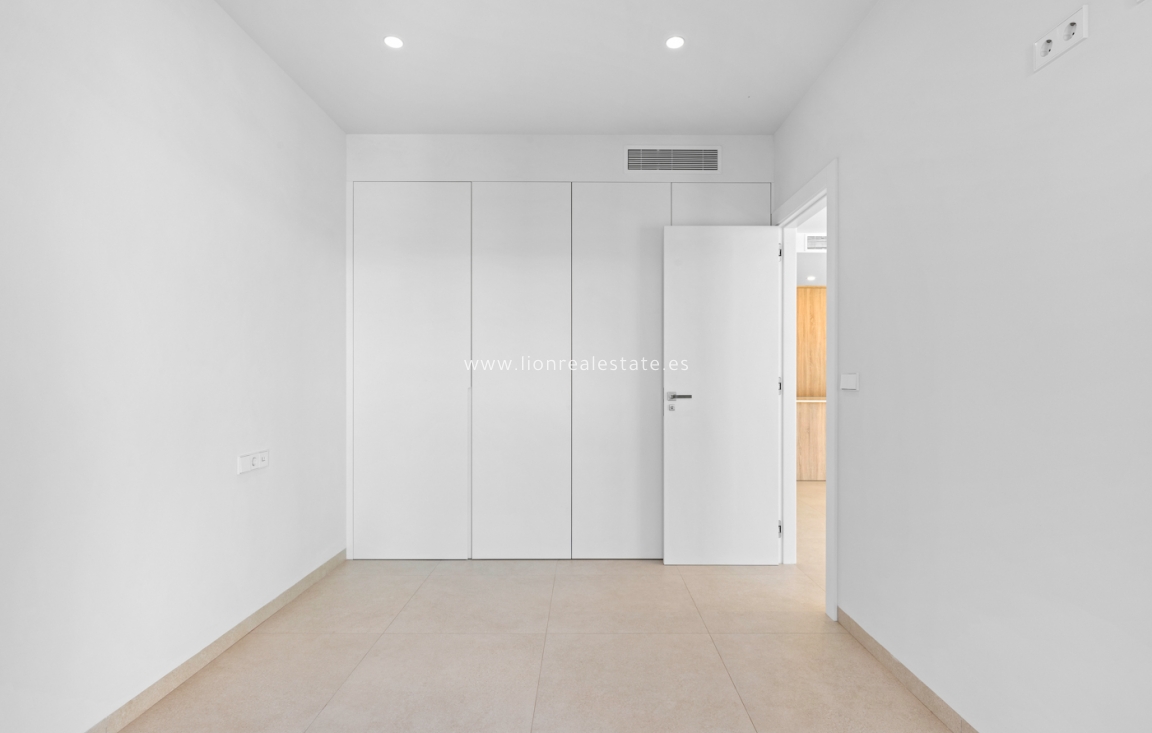 Новое здание - detached - San Javier