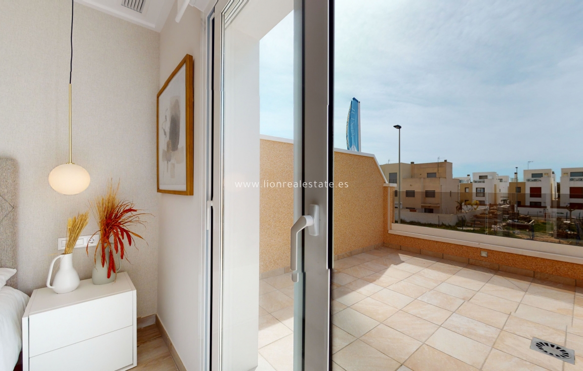 Новое здание - ground-floor - Pilar de La Horadada - Pilar de la Horadada