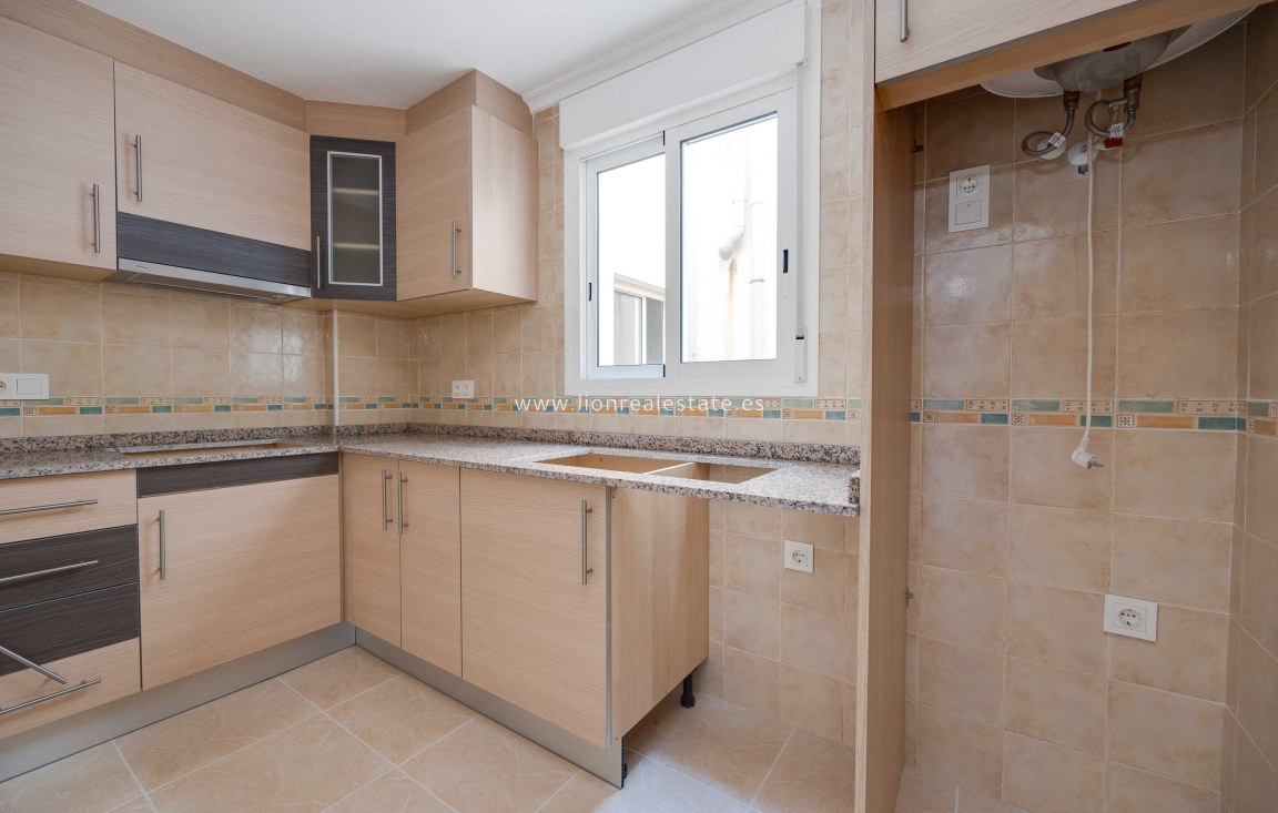 Новое здание - ground-floor - San Fulgencio