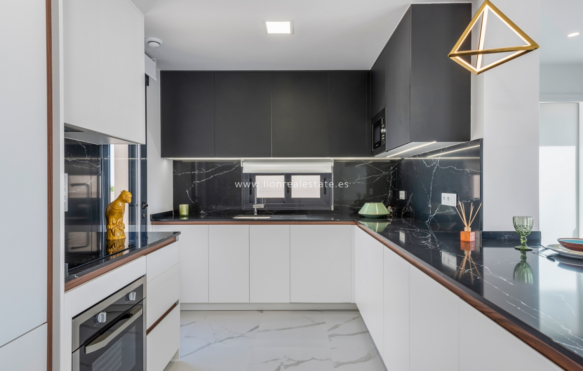 Новое здание - high-bungalow - San Miguel de Salinas - San Miguel De Salinas